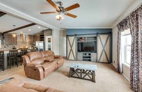 Cebolla House | Spacious Tierra Amarilla Ranch House w/Deck!