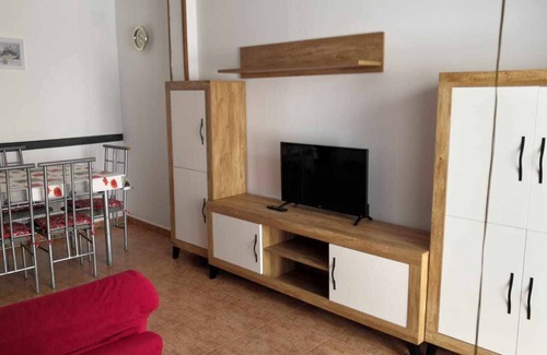 Peniscola House | Spacious townhouse at 100 mtrs beach. Swimming pool. Parking