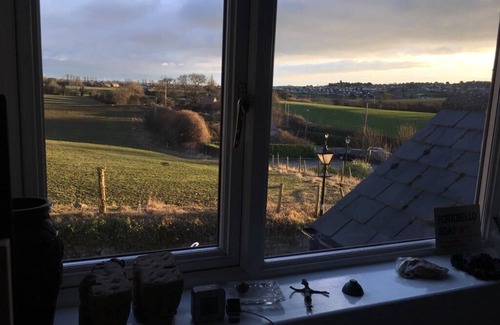 Glanwydden Cottage | SPACIOUS Two Bed WELSH Cottage in the Foothills of Snowdonia NORTH WALES