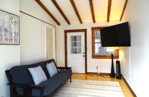 Wayland House | Spacious Two Bedroom Apartment