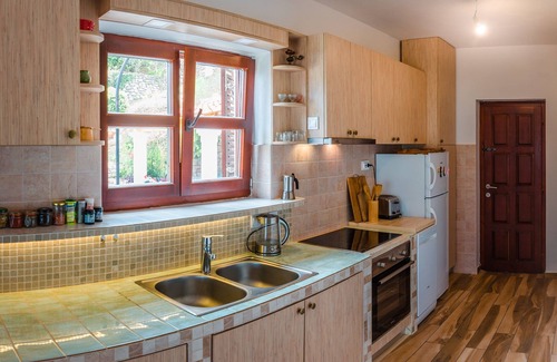 Igalo Villa | Spacious two story accommodation in a beautiful villa with sea & mountain views