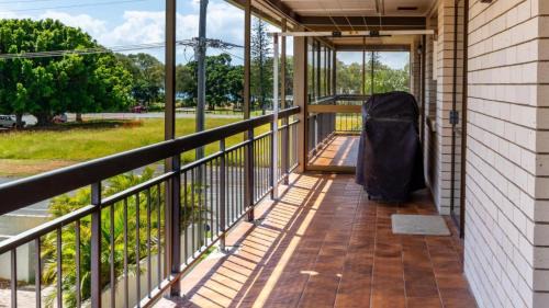 Woorim House | Spacious Unit overlooking Moreton Bay - Boyd St, Woorim