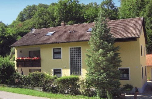 Nittendorf Apartment | Spacious vacation apartment with garden directly on the Labertal cycle path