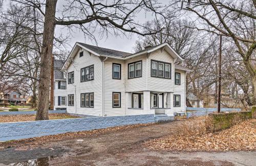 Mapleton/Fall Creek House | Spacious Vacation Home Rental in Indianapolis