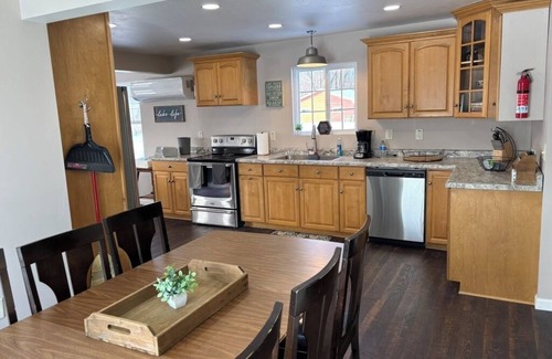 Oconto House | Spacious waterfront home recently remodeled with WiFi, AC, and cable TV.