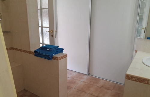 Verkhnie Misto Apartment | Spacy 2room apt in the center of Kiev