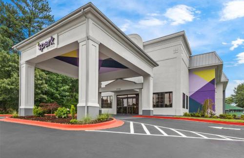 Gwinnett Place Hotel | Spark by Hilton Duluth