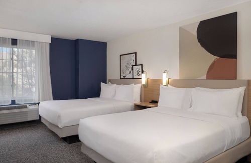 El Paso Hotel | Spark by Hilton El Paso University