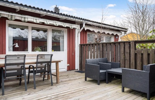 Akalla House | Sparkling modern house in Kista - close to city