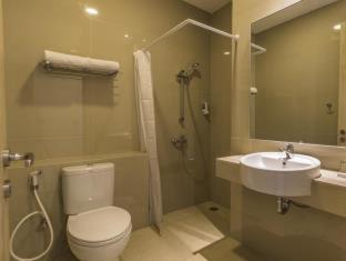 Sukabumi Hotel | Sparks Odeon Sukabumi, ARTOTEL Curated