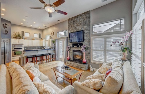 Sparks House | *Special Low Rate*MarinaEscape-Lake~Family~Fishing~Casino~Shopping