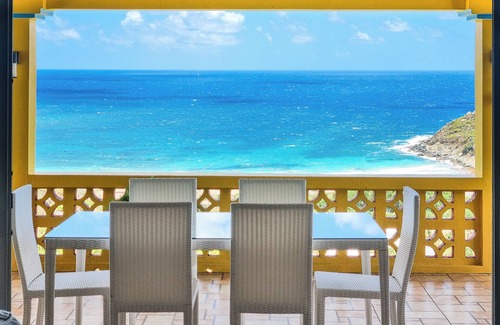 Upper Prince's Quarter Villa | Special rate for Panoramic Ocean View Estate Villa with Private Pool!