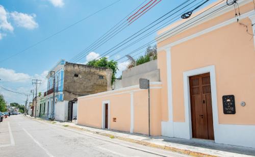 Centro Apartment | Spectacular newly remodelled Colonial House with plunge pool