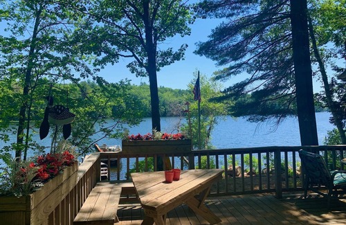 Wayne Cabin | Spectacular Private Lakefront Cabin on Maine's Wilson Pond