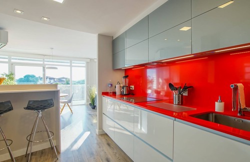 Lloret Town Center Apartment | Spectacular renovated penthouse with pool and terrace overlooking the sea