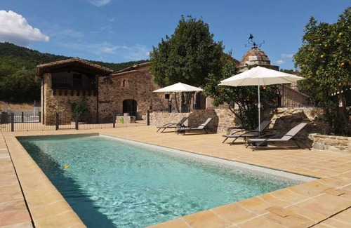 Brunyola House | Spectacular rural farmhouse - relax in Brunyola