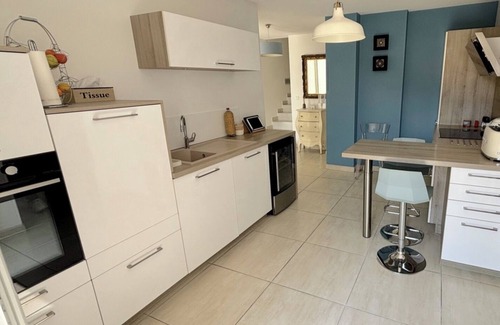 Carnon-Plage Villa | Spend a family vacation 2 steps from the beach, detached house + pool