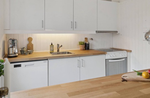 Bog By House | Spend your family vacation in this cozy cottage on the island of Bogø.