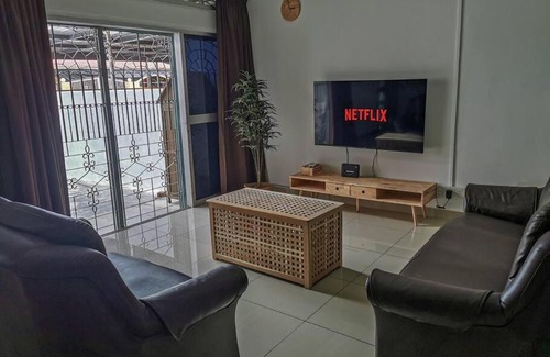Sungai Pelek House | SPHOMESTAY bagan lalang sungai pelek