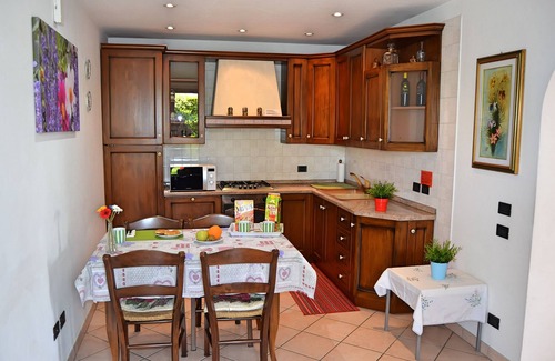 Spinea Apartment | Spinea: Country house with garden - Venezia