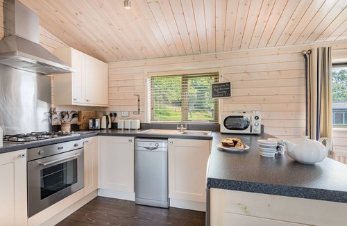 Windermere Cabin | Spinney Lodge - a holiday lodge that sleeps 2 with an en-suite