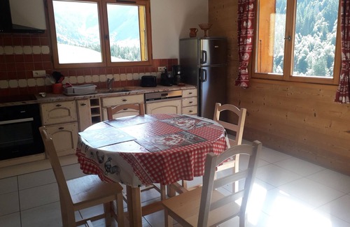 Le Grand-Bornand Apartment | Splendide Appartement Dans Chalet Neuf à Proximité de Nombreux Sentiers de Rando