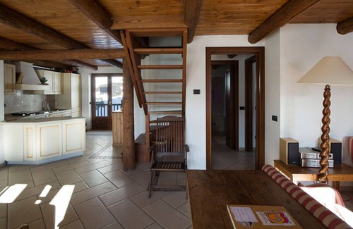Fossaz Apartment | Split level flat in St Nicolas with stunning views and a Sauna