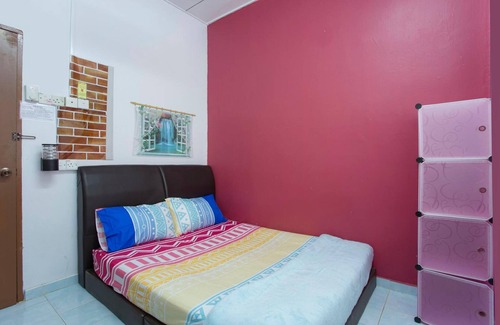 Sungai Baru Tengah Hotel | SPOT ON 90156 Bidara Guest House