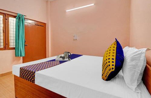 Prem Nagar Hotel | SPOT ON Ganpati Home Stays