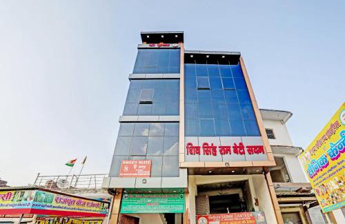 Etah Hotel | SPOT ON Sweet Suite