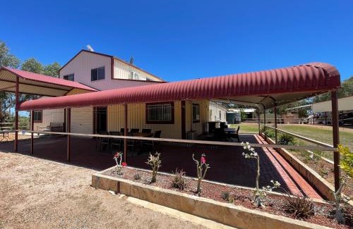 Springfield House | Springfield Stay - Don-gara Unit