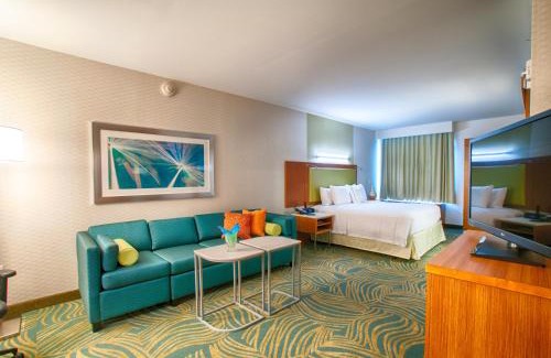 North Canton Hotel | SpringHill Suites by Marriott Canton