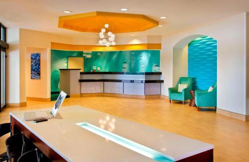 Plymouth Meeting Hotel | SpringHill Suites Philadelphia Plymouth Meeting