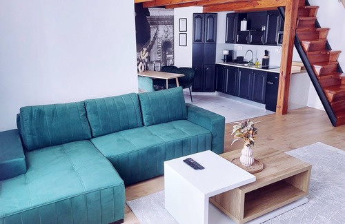 Szombathely Apartment | SQUARE 16 Apartman - Absolutely Central Location with Self Check In