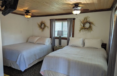 Squaw Valley Cabin | Squaw Valley Motel Room #8
