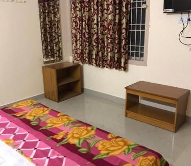 Visakhapatnam Hotel | SRI NOOKAMBIKA RESIDENCy