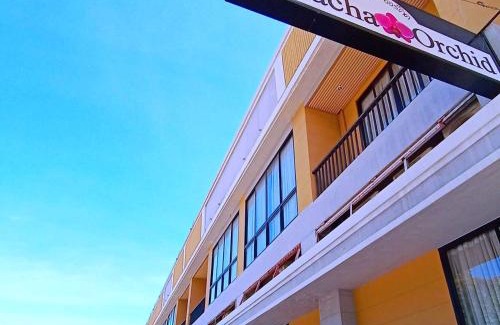 Tha Thaewawong Apartment | Sriracha Orchid Hotel
