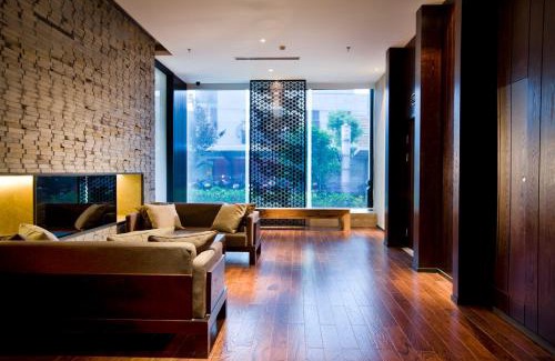 Xiaoshan Hotel | SSAW Boutique Hotel Hangzhou Xiaoshan Yinlong Hangfachang Subway