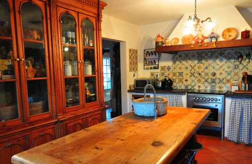 Vila Nogueira de Azeitao House | St Antonio Arrabida-salt pool-Tennis-A/C -close to beaches-35 min lisbon