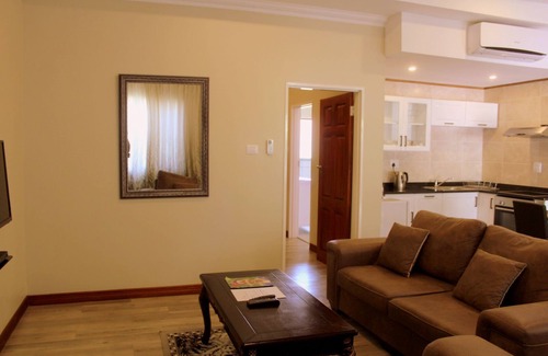 Central Kalahari Game Reserve Apartment | Staybridge Self Catering Apartments
