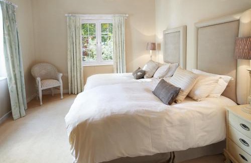 Helston House | St Corantyn Cottage