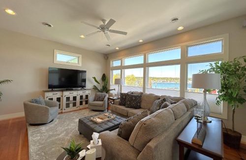 St Ignace House | St Ignace Loft
