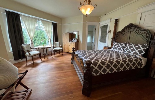 Portland Hotel | St Johns Inn