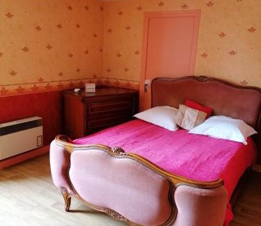 Saint-Malon-sur-Mel House | ST MALON SUR MEL