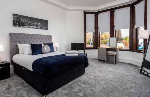 Troon Apartment | St Meddans Mews - Donnini Apartments