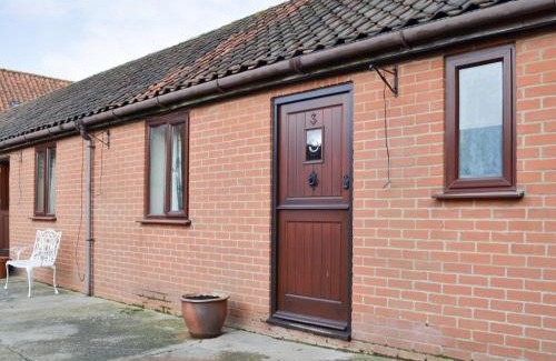 Foxley House | Stable Cottage 3 - Ukc3742