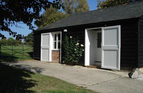 Pewsey House | Stable Cottage - Milton Lilbourne