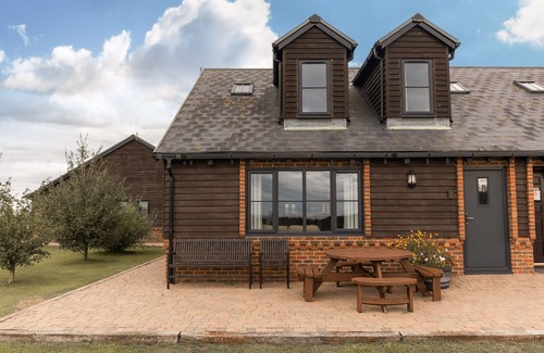 Saint Mary Hoo Cottage | Stable Cottages - cosy home away from home accommodation