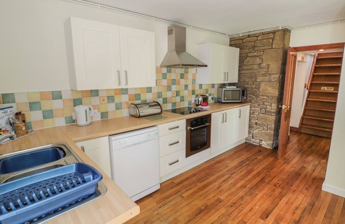 Aymestrey Cottage | STABLES COTTAGE, pet friendly, character holiday cottage in Shobdon