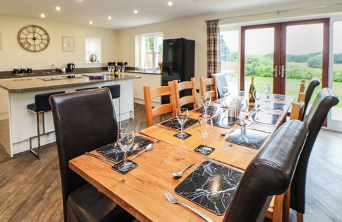 Tudhoe Cottage | STACKYARD HOUSE, pet friendly, country holiday cottage in Tudhoe